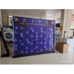 Roll Up Banner Pro 250x200 cm